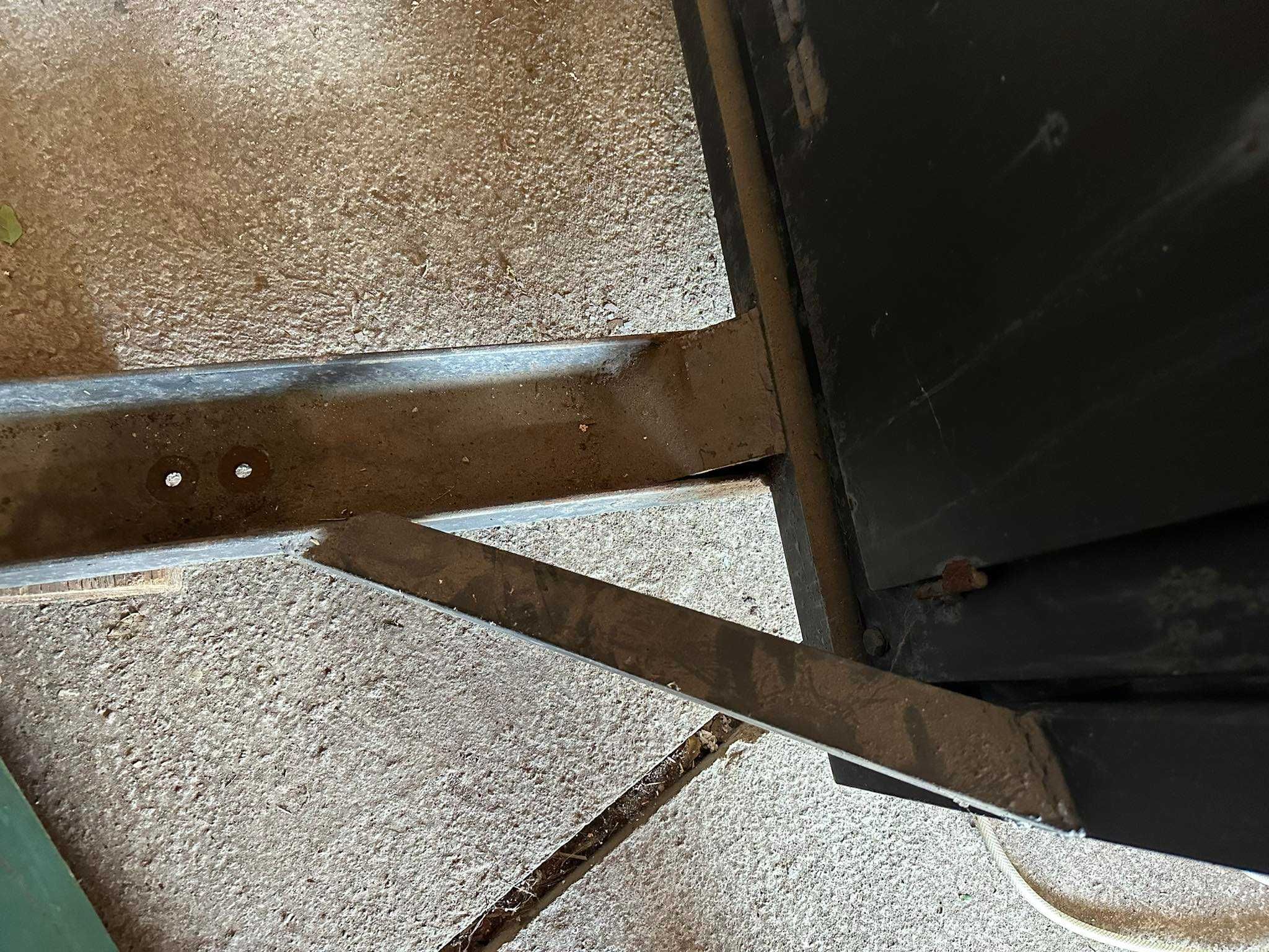 Telebim działa 3x2 konstrukcja metalowa