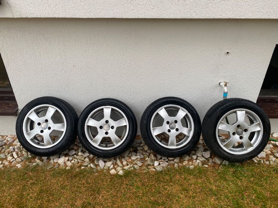 Felgi 14” z oponami 165/60/R14