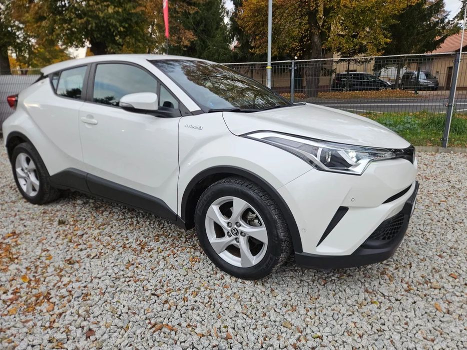 Toyota C-HR Toyota ch-r, automat, polski salon, niski przebieg, biała perła, 2018r