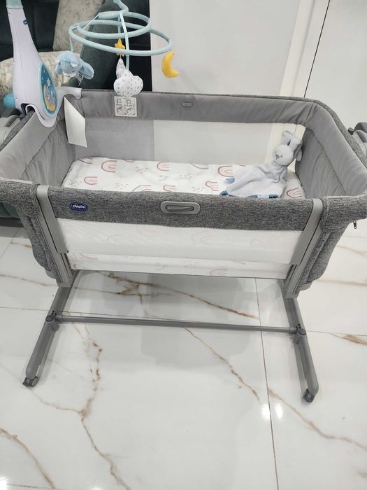 Berço chicco next to me