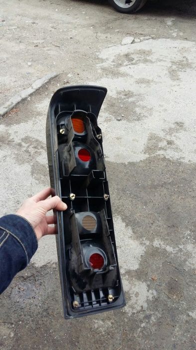 Стопы задние фонари ford sierra siera