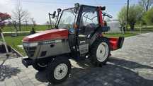 Japoński Traktorek Yanmar AF22 4x4 z kabina
