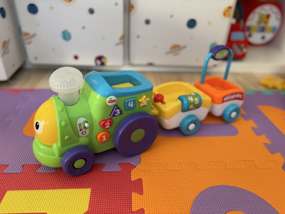 Fisher Price Bebo Interaktywny Pociąg