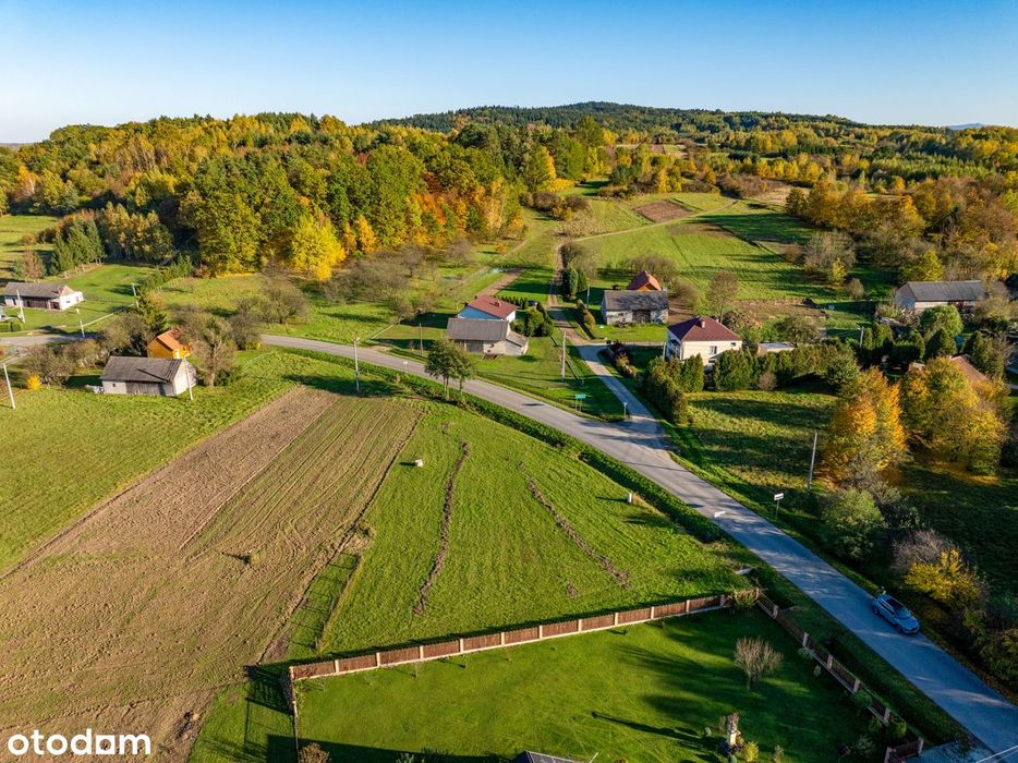 Działka budowlana w pięknej okolicy