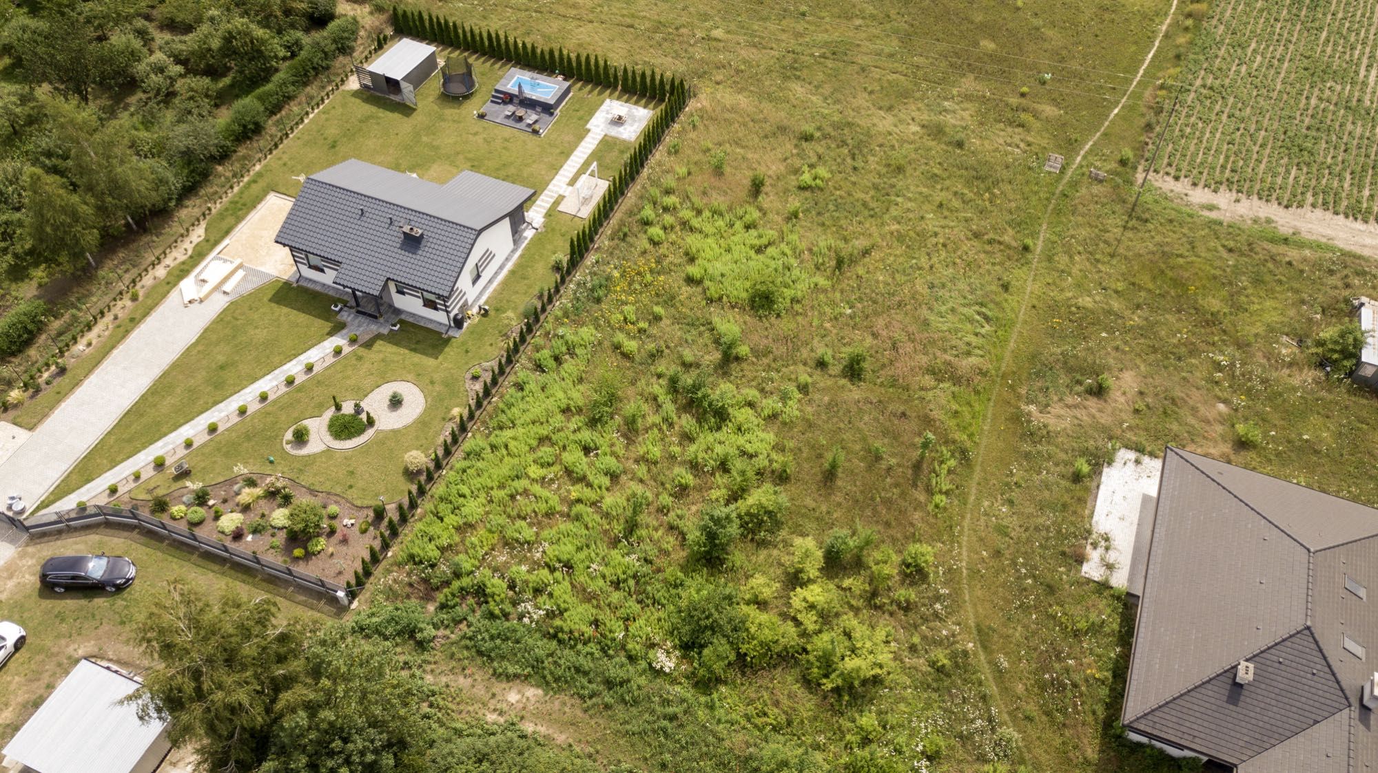 Działka 1373 m² – ul. Miła 7, Brześć Kujawski – media w drodze, MPZP