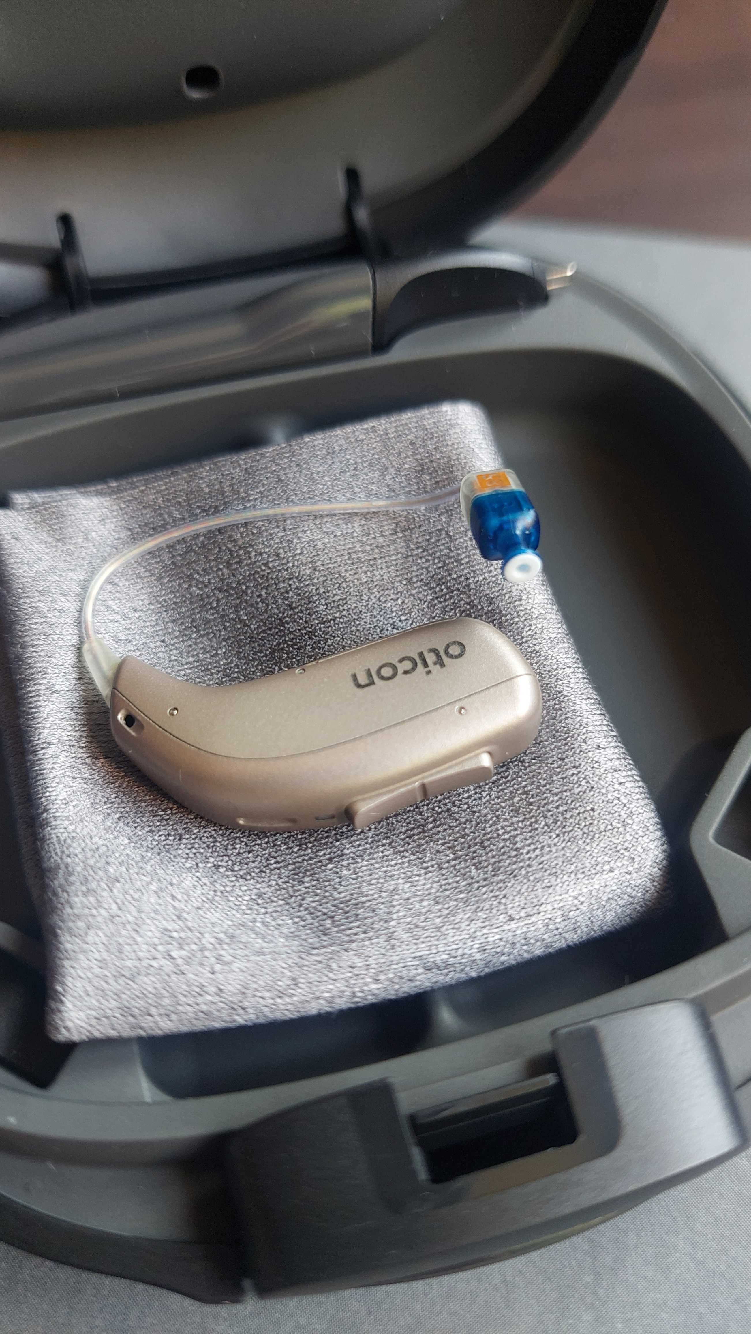 Aparaty słuchowe Oticon Zircon 1 miniRITE R +ładowarka(używane 2 m-ce)
