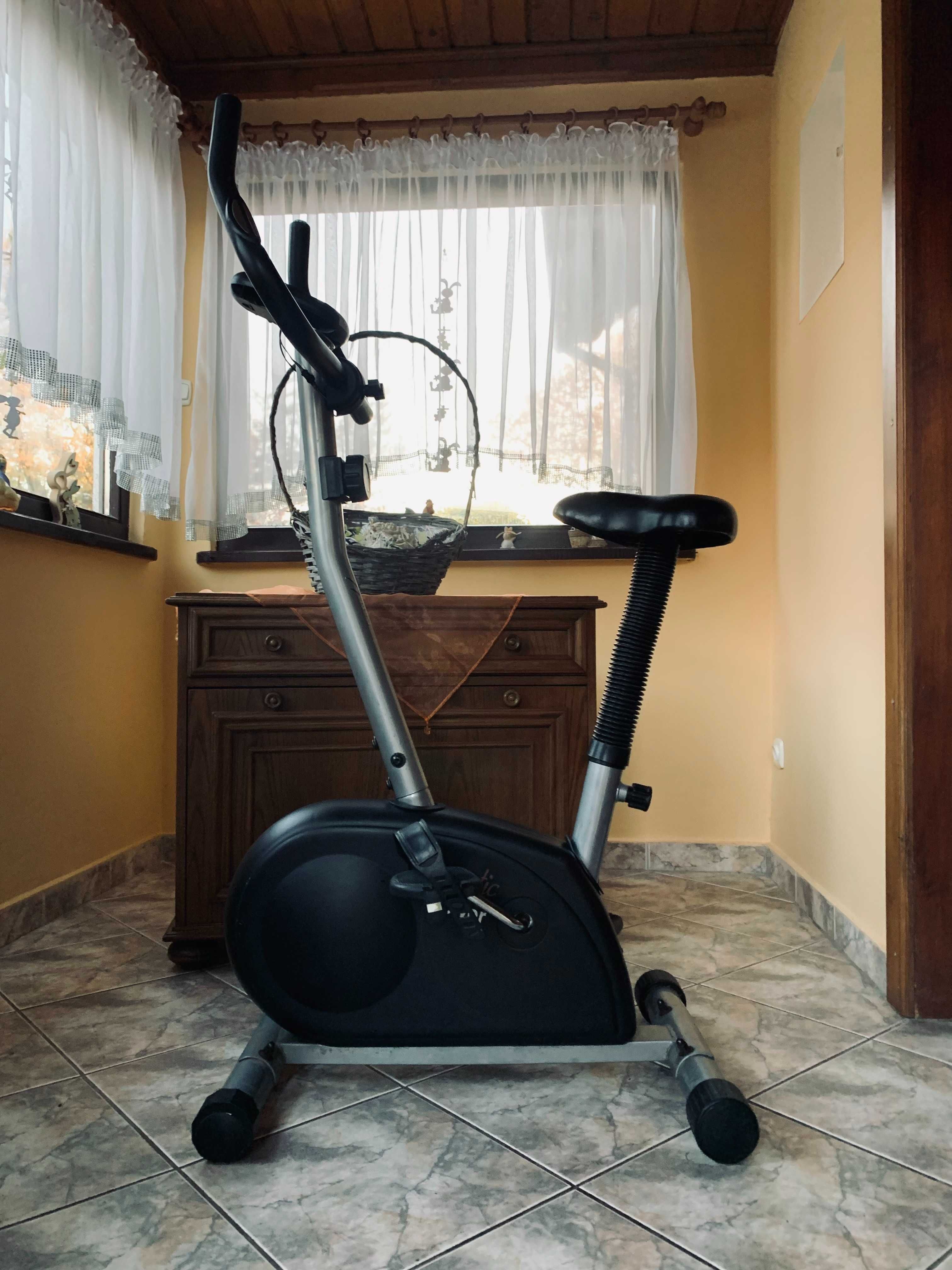 Rowerek Favorit magnetyczny treningowy stacjonarny rower 120kg