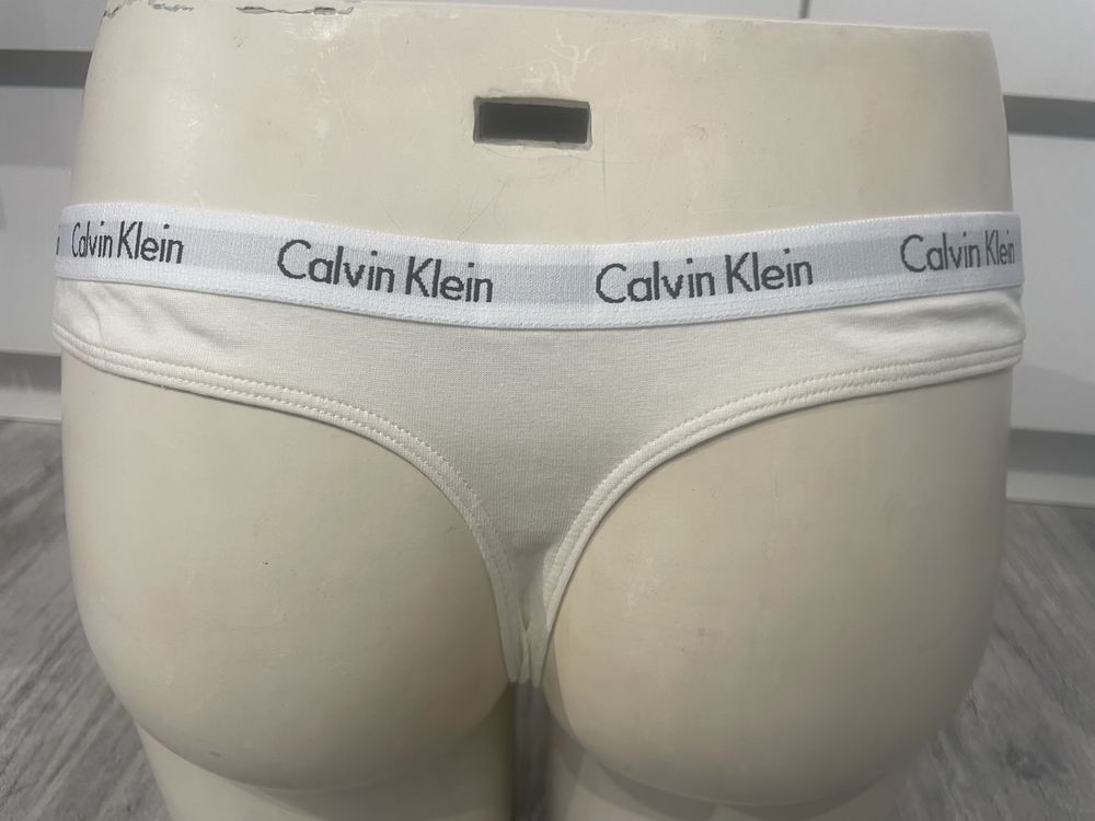Calvin Klein stringi majtki rozmiar XL