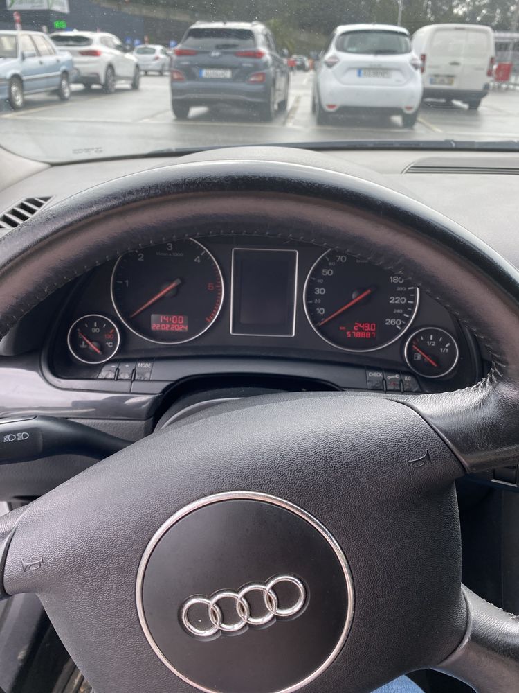 AUDI A4 1.9 TDI 130