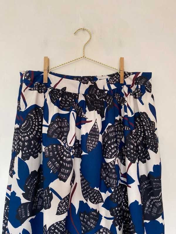 Kolorowa niebieska spódnica midi Marks&Spencer wzorzysta plus size 44