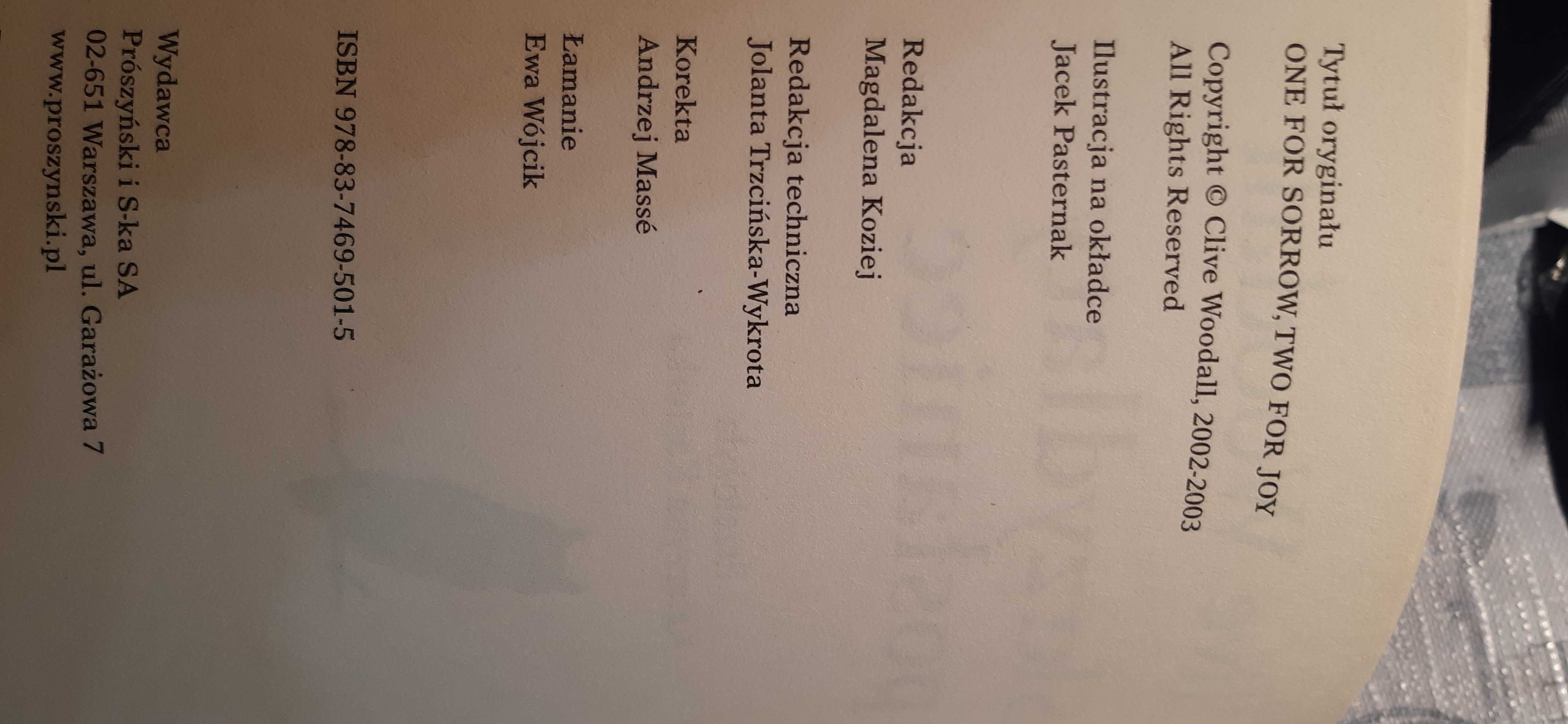 Skrzydlaty posłaniec - Clive Woodall