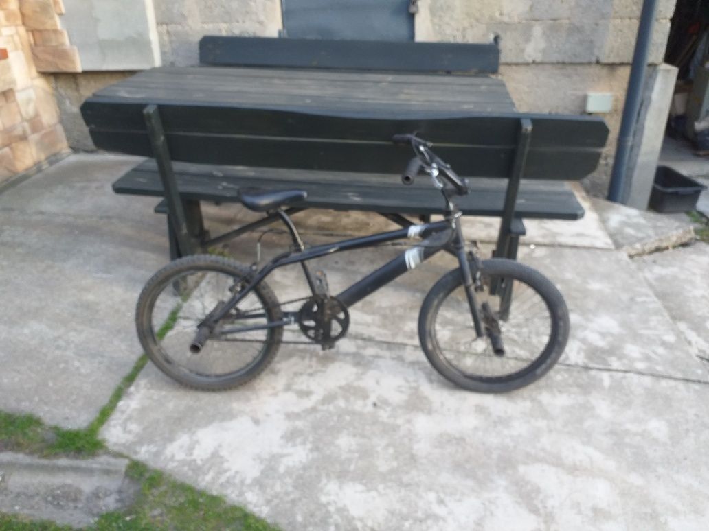 Rower BMX czarny
