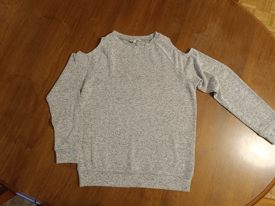 Sweterek dziewczęcy niemieckiej marki dla młodych REVIEW rozm. M
