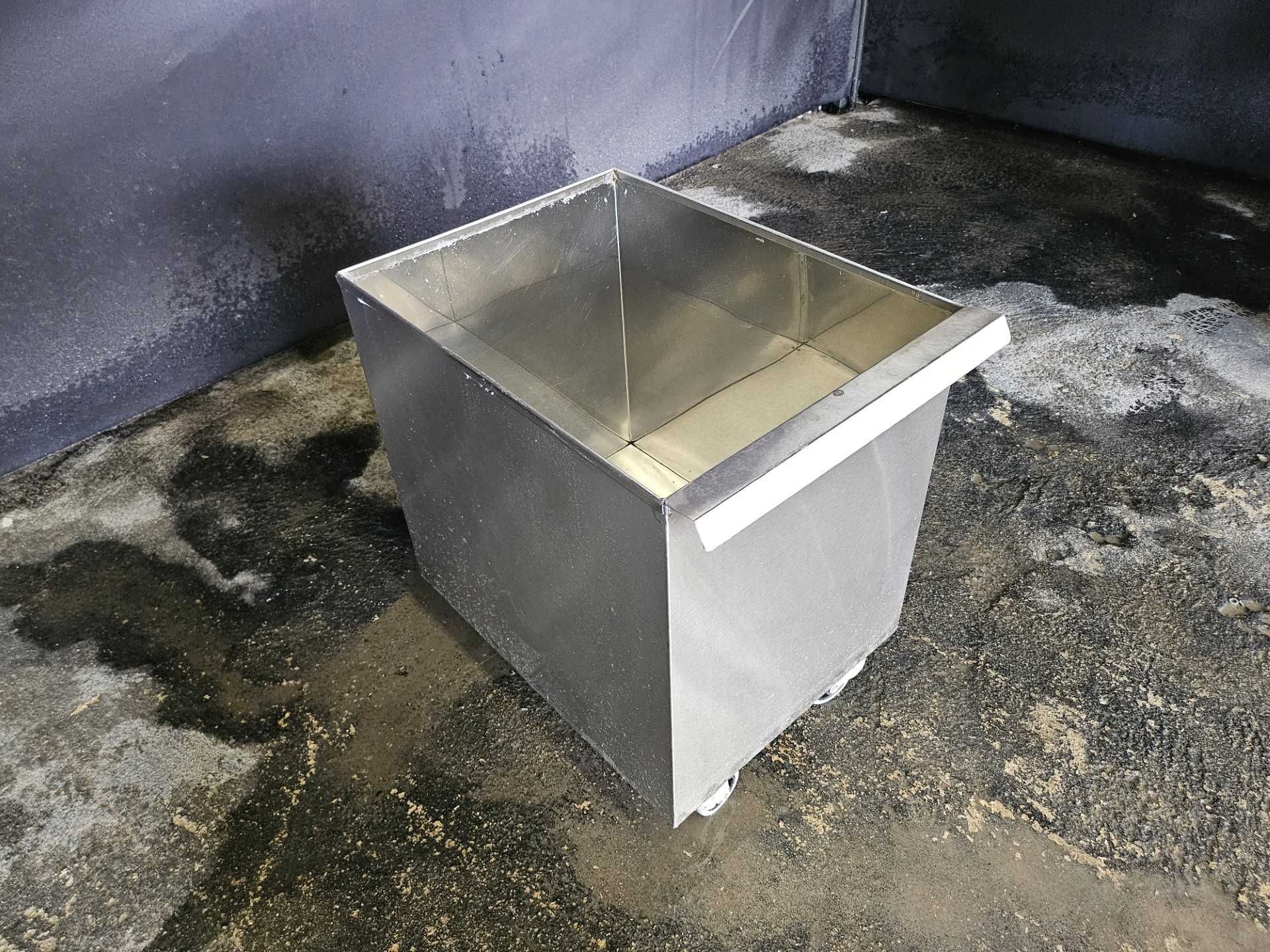 Carro estanque em inox