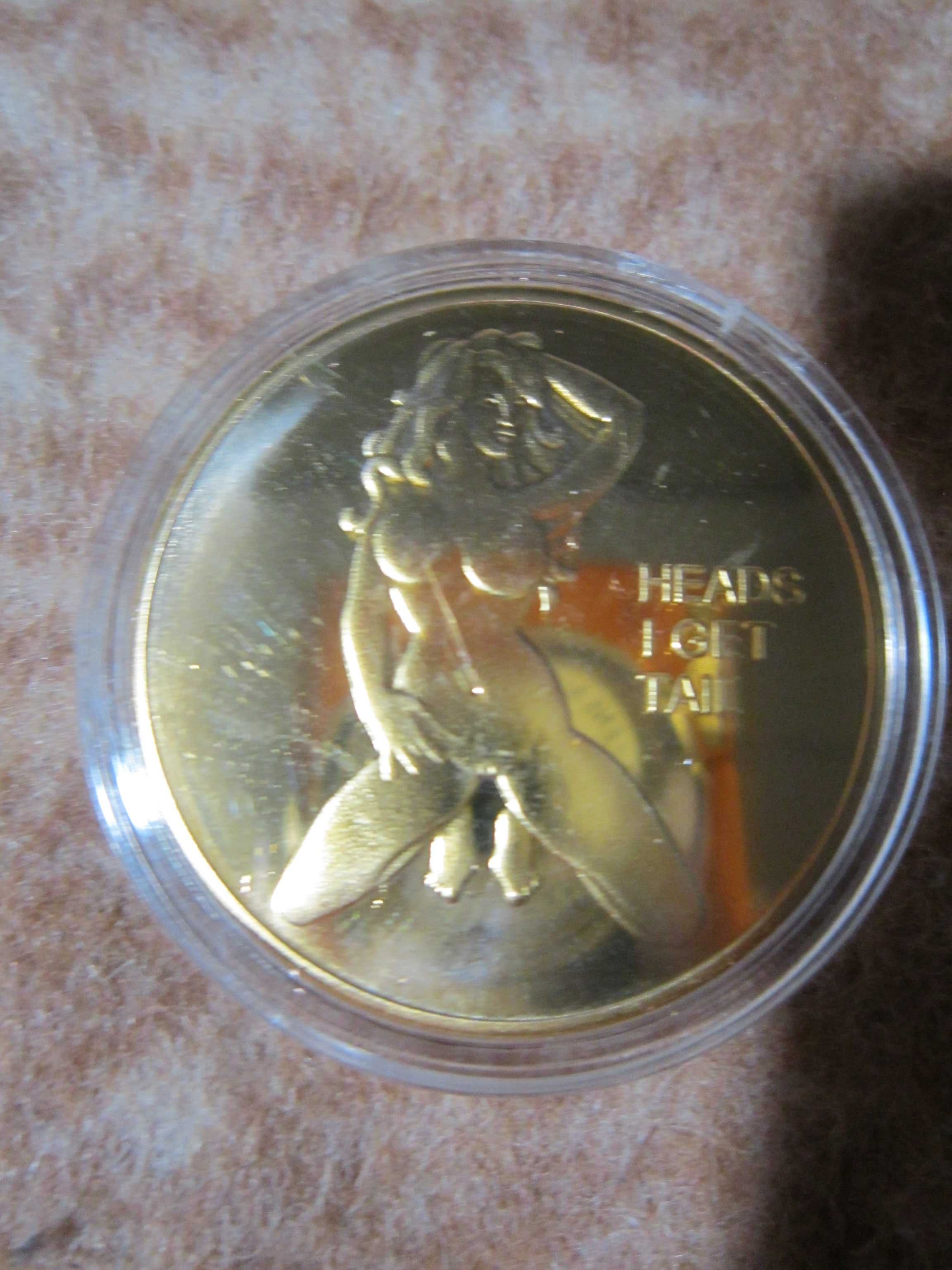 Коллекционные памятные монеты Девушки (позолоч)
