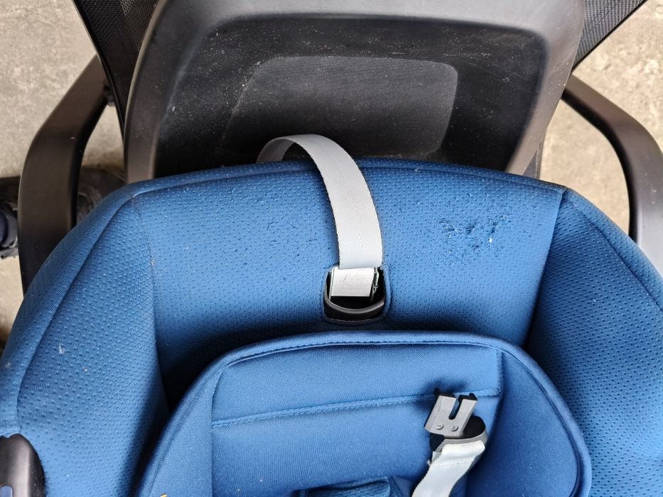 Fotelik samochodowy Maxi-Cosi Tinca z bazą ISOFIX