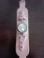 Zegarek damski Guess