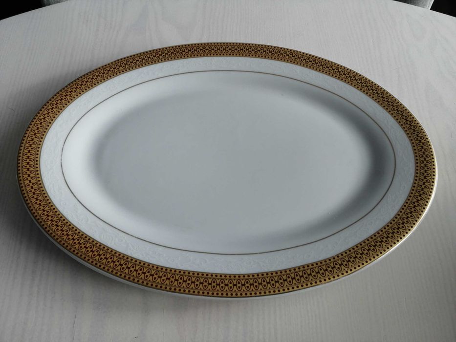 Serwis obiadowy komplet królewski złoty dekor porcelana 21 elementów