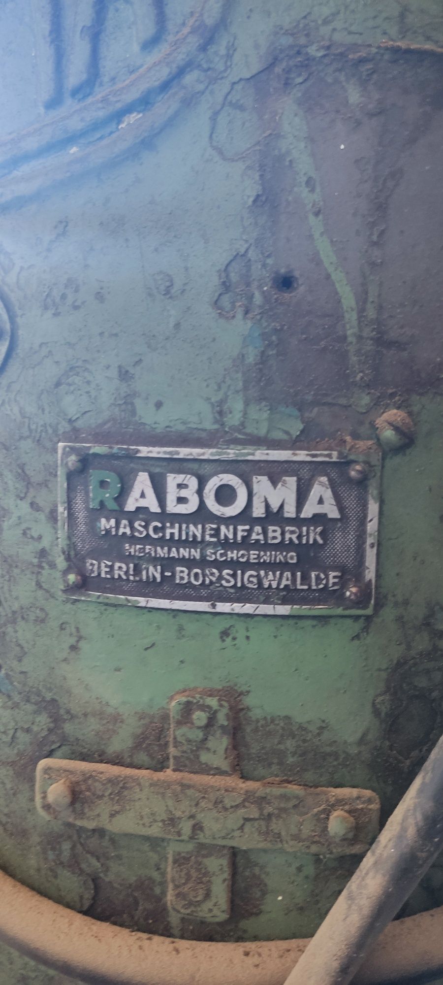 Продается станок радиально сверлильный RABOMA.