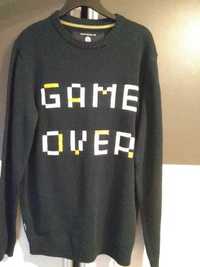 Sweter męski Cropp z napisem "Game Over" rozmiar S