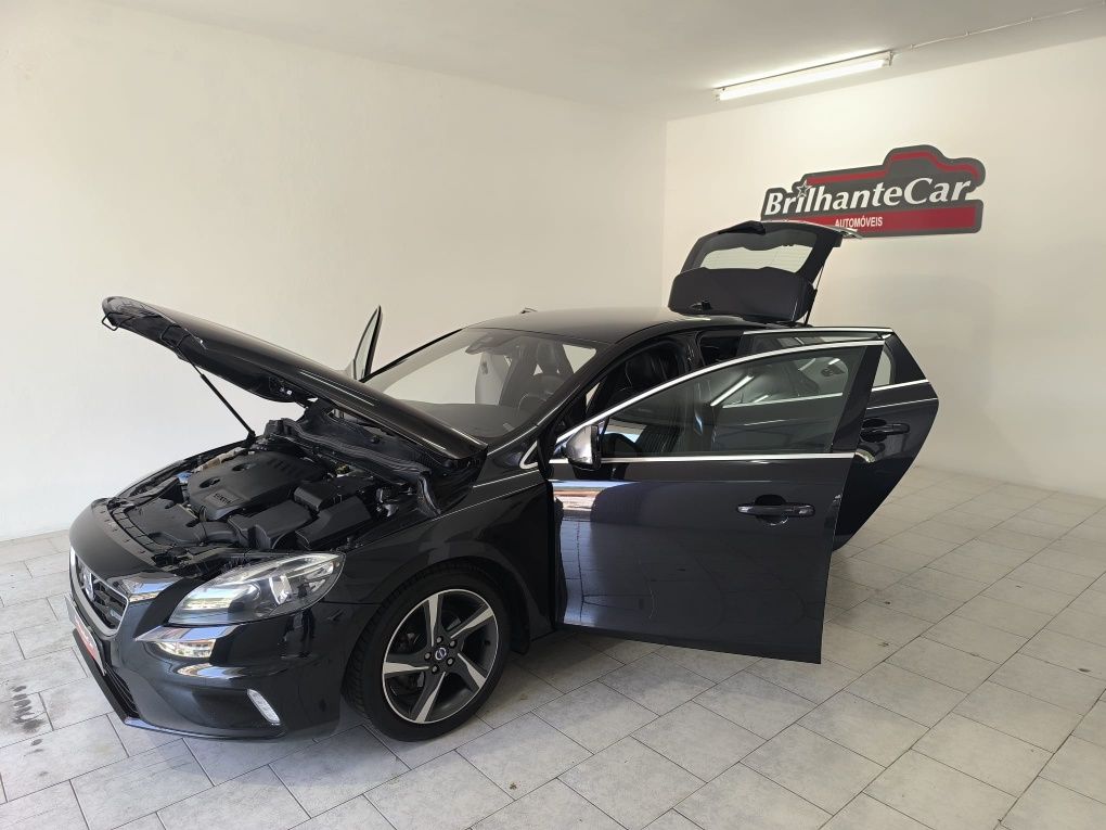 Volvo V40 R-DESIGN