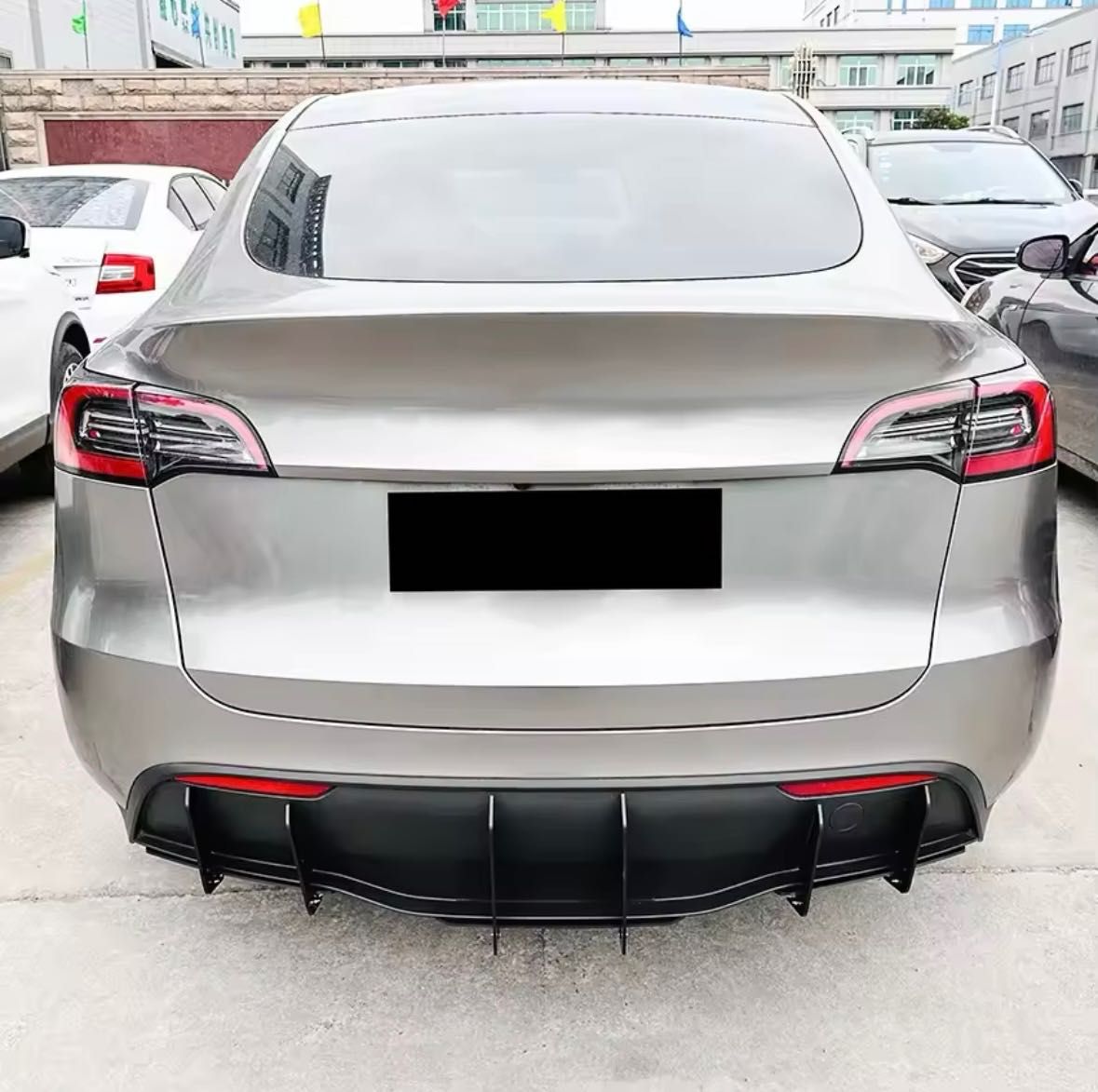 Задний диффузор Tesla Model 3 накладка на бампер губа модел3