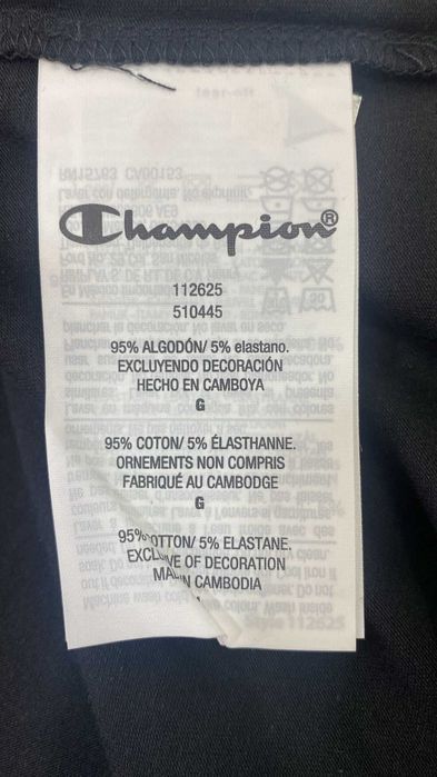 Camiseta Cropped Feminina Champion Preto Branco L
