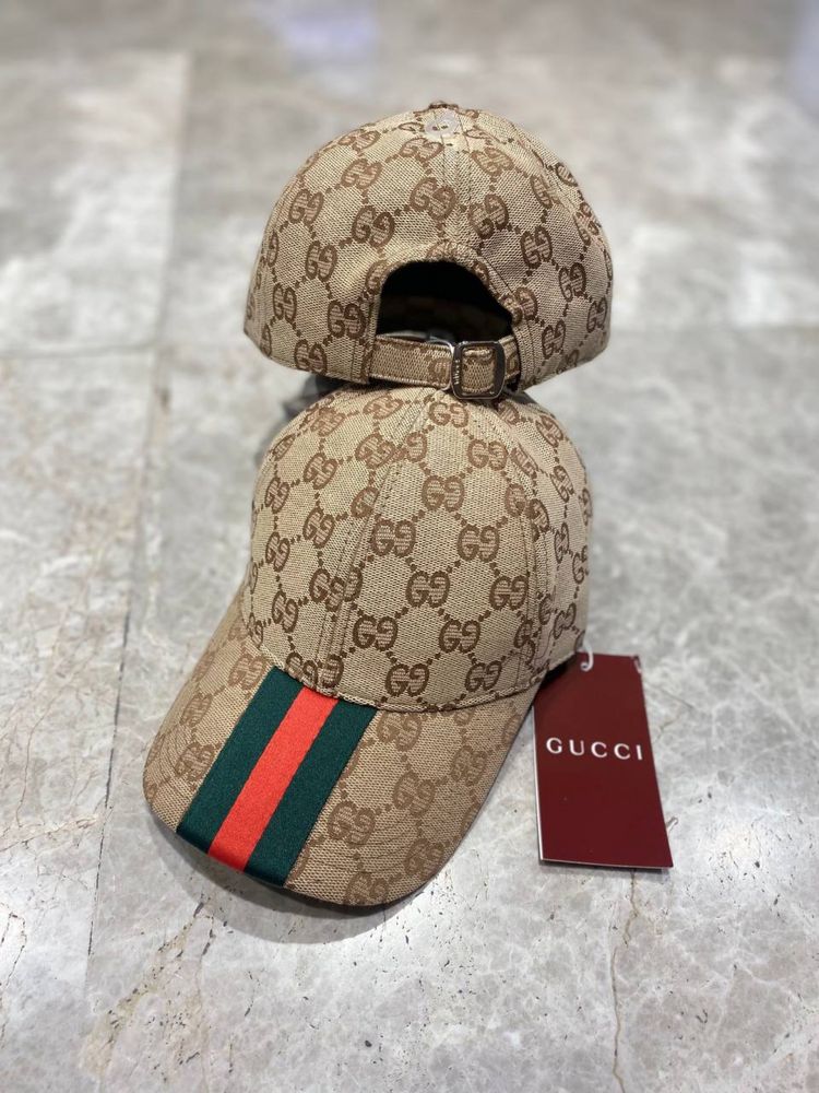 Кепки льон Loro Piana,GG