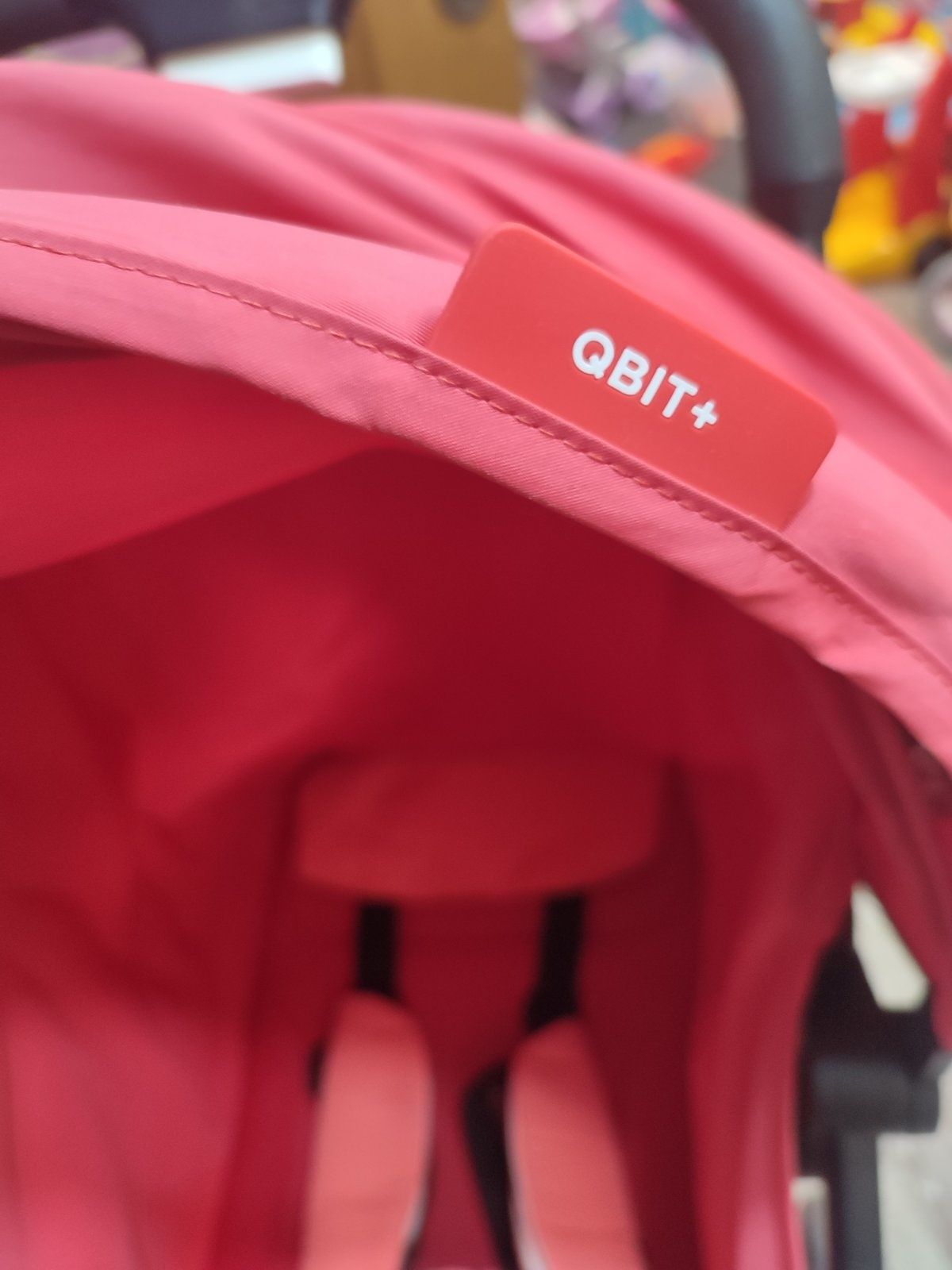 Прогулочная любимая  колясочка Qbit +