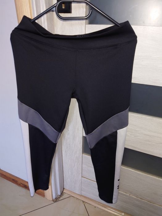 Leginsy adidas rozmiar M