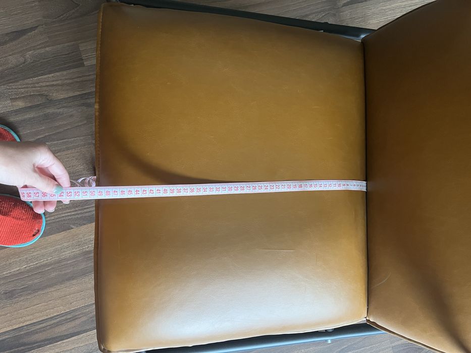 Продам 2 офісні крісла