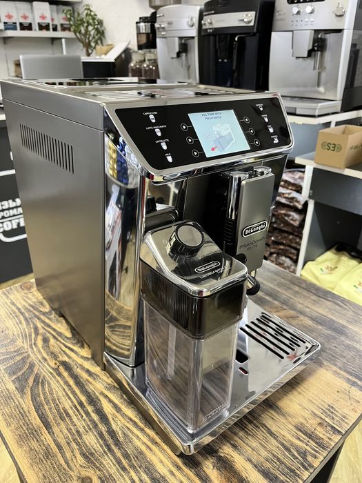 Кавомашина Delonghi Primadonna Elit ECAM 650.55