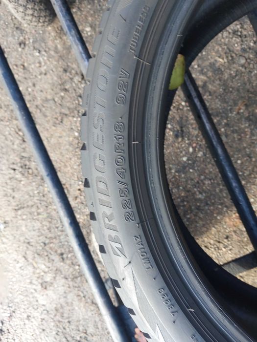 Opony zimowe 225.40.18 Bridgestone Rsc 7-8mm Montaż