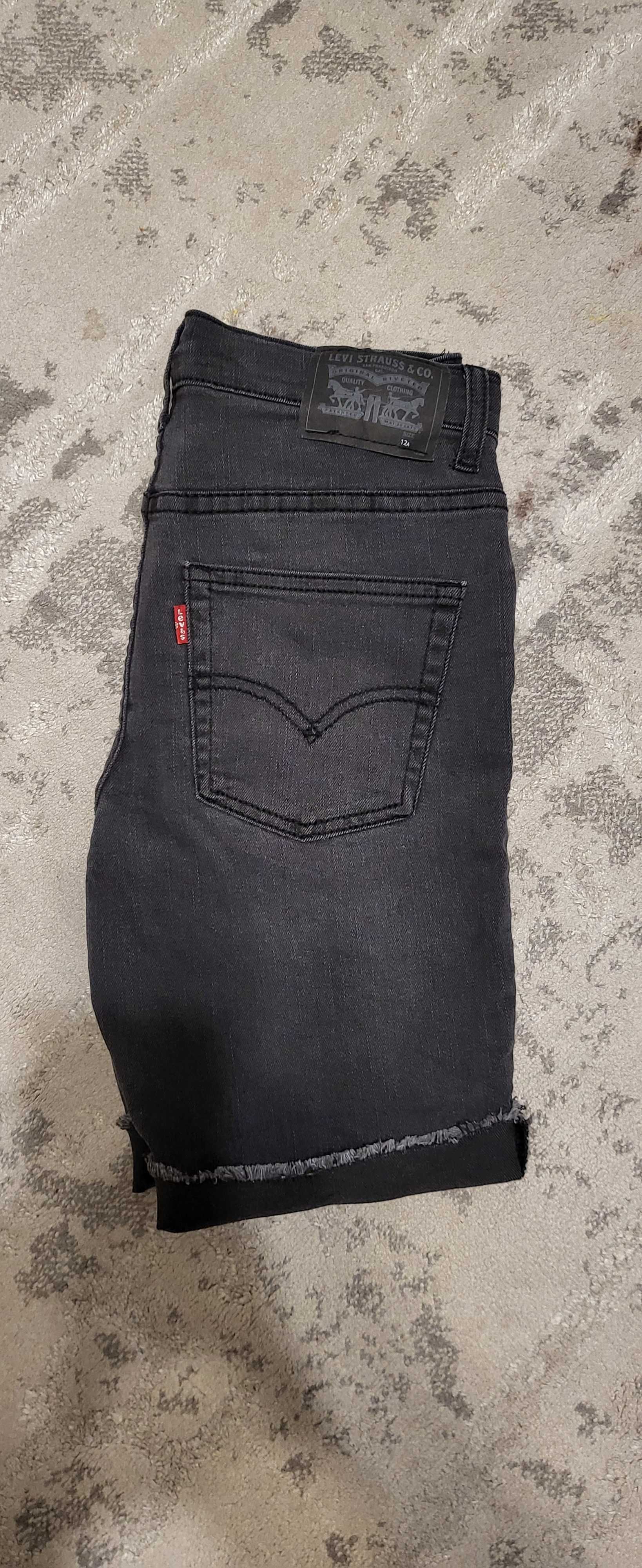 spodenki jeansowe Levi's rozmiar 10-12 lat