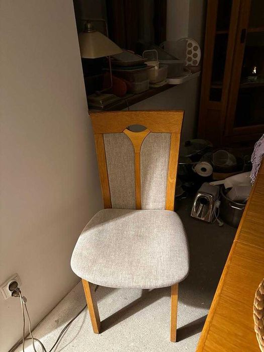 Stół z drewna rozkładany