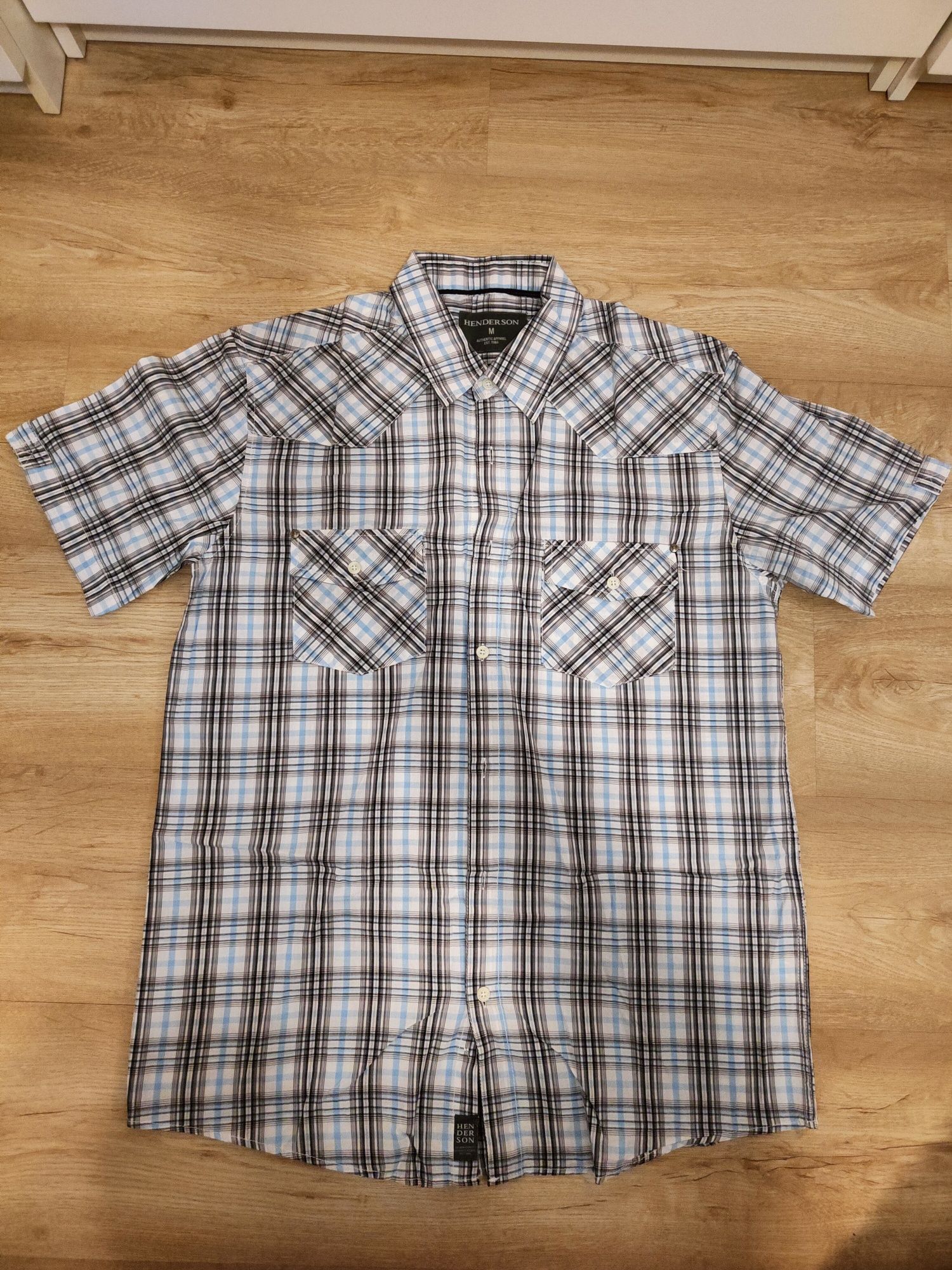 Zestaw ubrań młodzieżowych - koszulki polo Reserved, spodnie  Zara