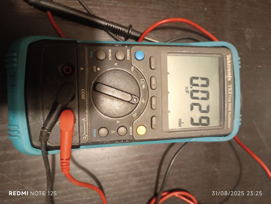 Multímetro Digital Tektronix TX3