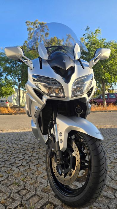 Yamaha FJR 1300 AE (Ultima geração)