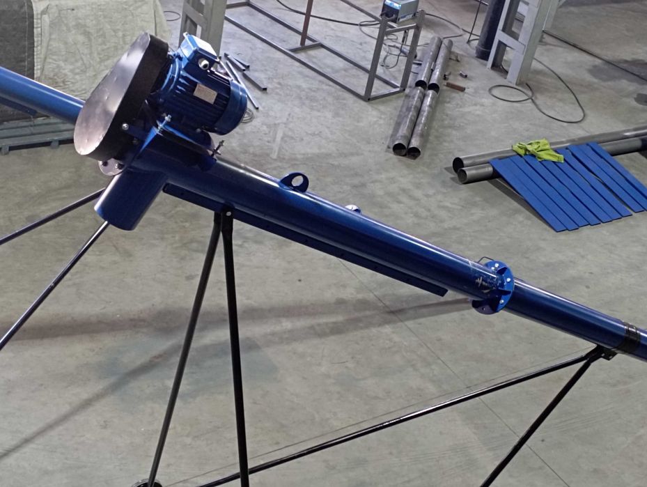 Шнековый погрузчик, винтовой конвейер, транспортер зерна, протравитель