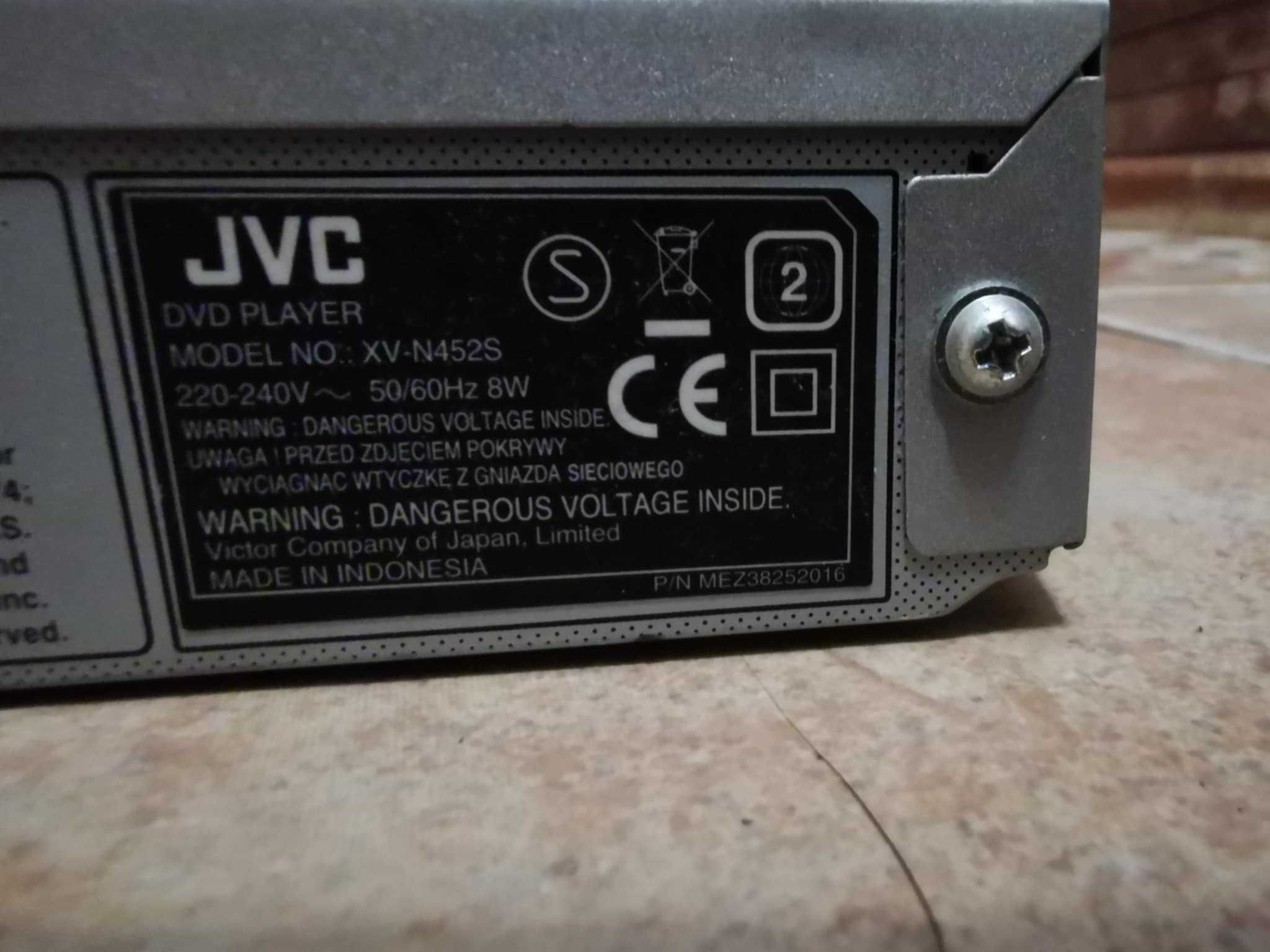 Odtwarzacz DVD JVC xv-n452s w 100% sprawny z pilotem
