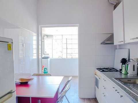 Quartos para arrendar a 5 minutos a pé do Pólo IV da UBI – Covilhã