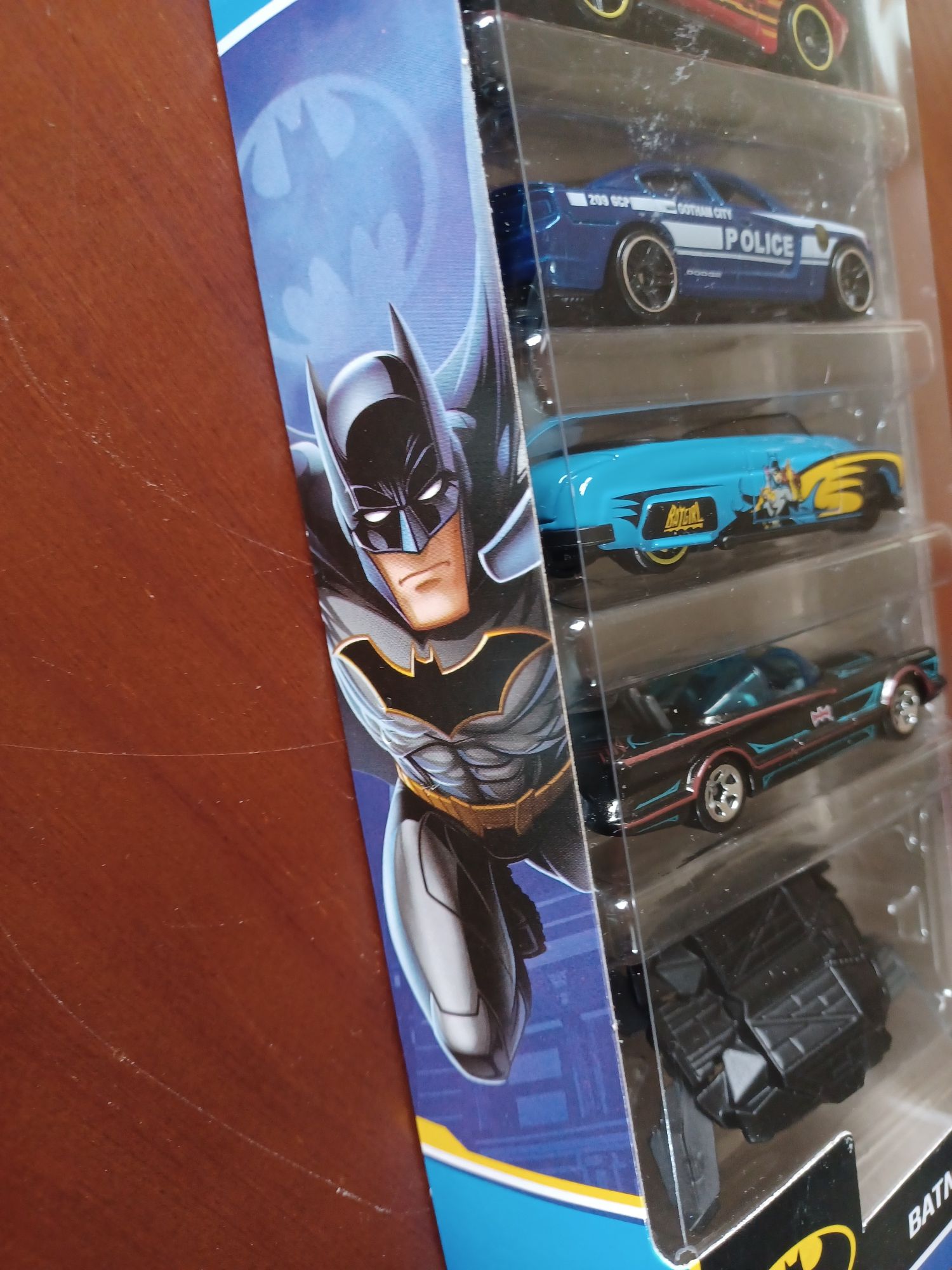 Hot Wheels  - pack 5 e individual - Edição de Coleção "Batman"