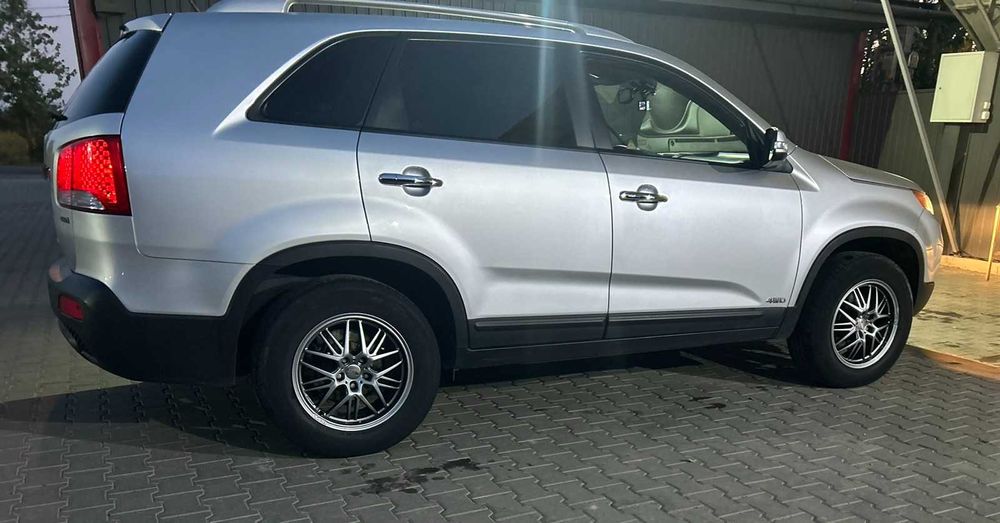 KIA SORENTO 2.2d, 4WD, АКПП, 197 к.с (145 кВт)