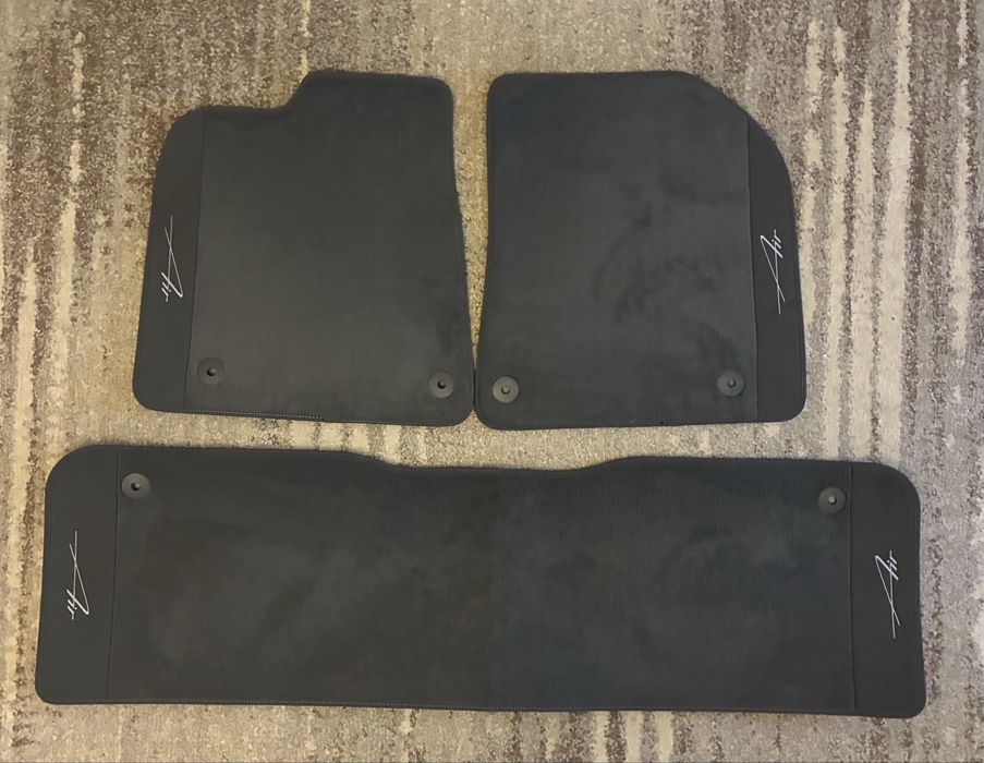 Килимки Lucid Air