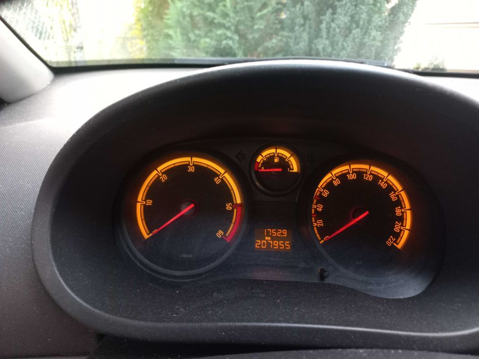 Opel Corsa 1.3 CDTI z kratką, ciężarowy,  FV