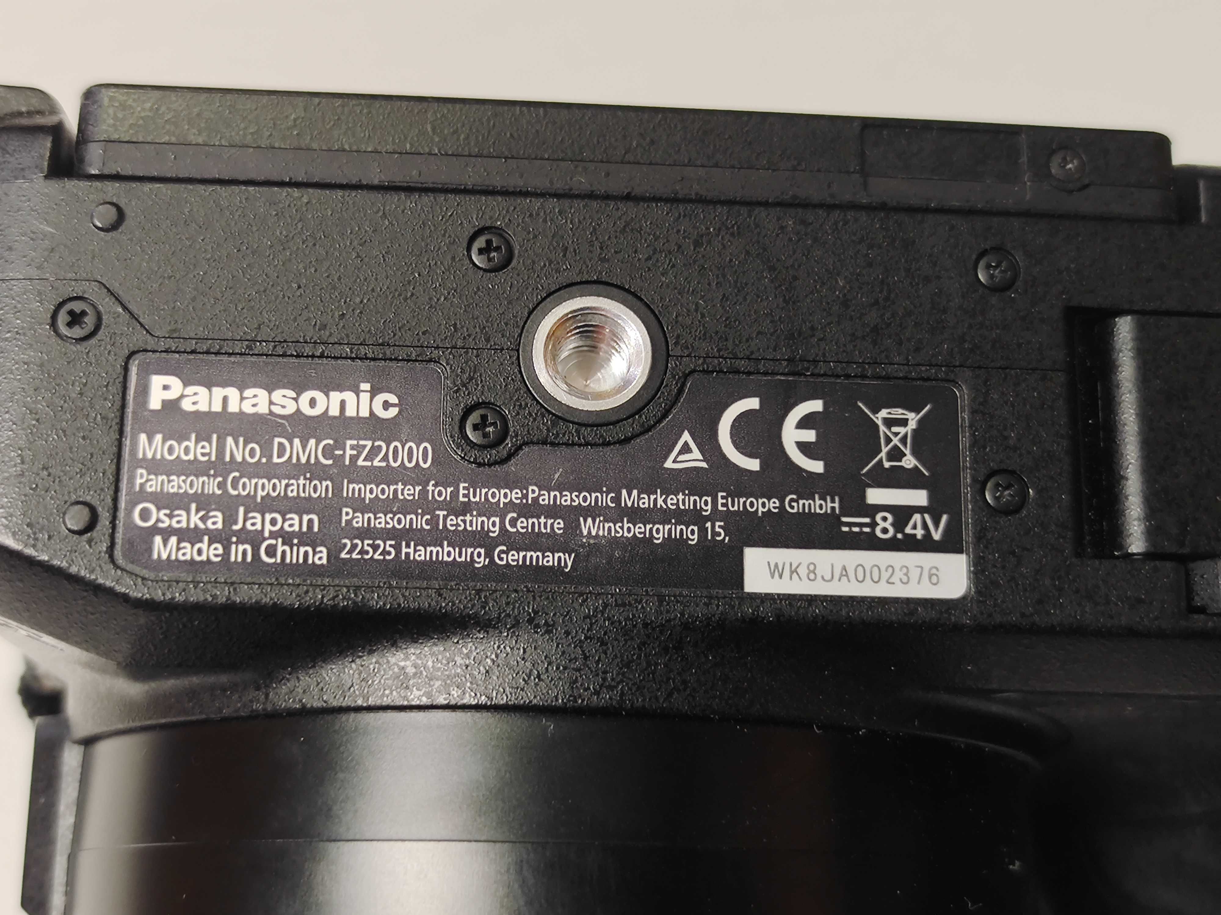 Фотокамера Panasonic LUMIX DMC-FZ2000