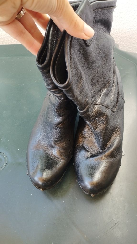 Botins soca pele castanhas