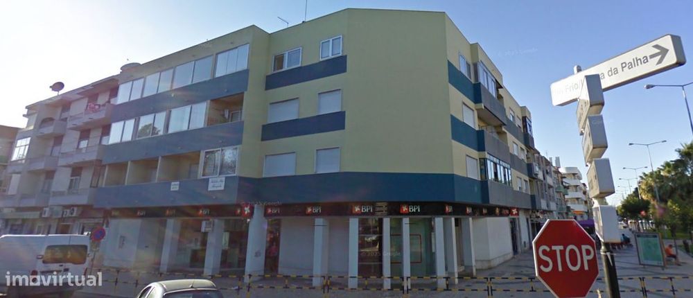 Arrenda se Apartamento T2 muito Generoso