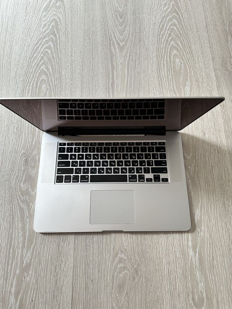 Macbook Pro A1990 и А1398 разборка на запчасти