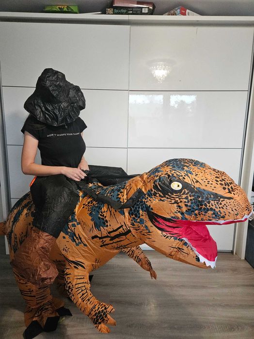 Nadmuchiwany Dinozaur + Jeździec Imprezy, cosplay, Halloween 119 zł